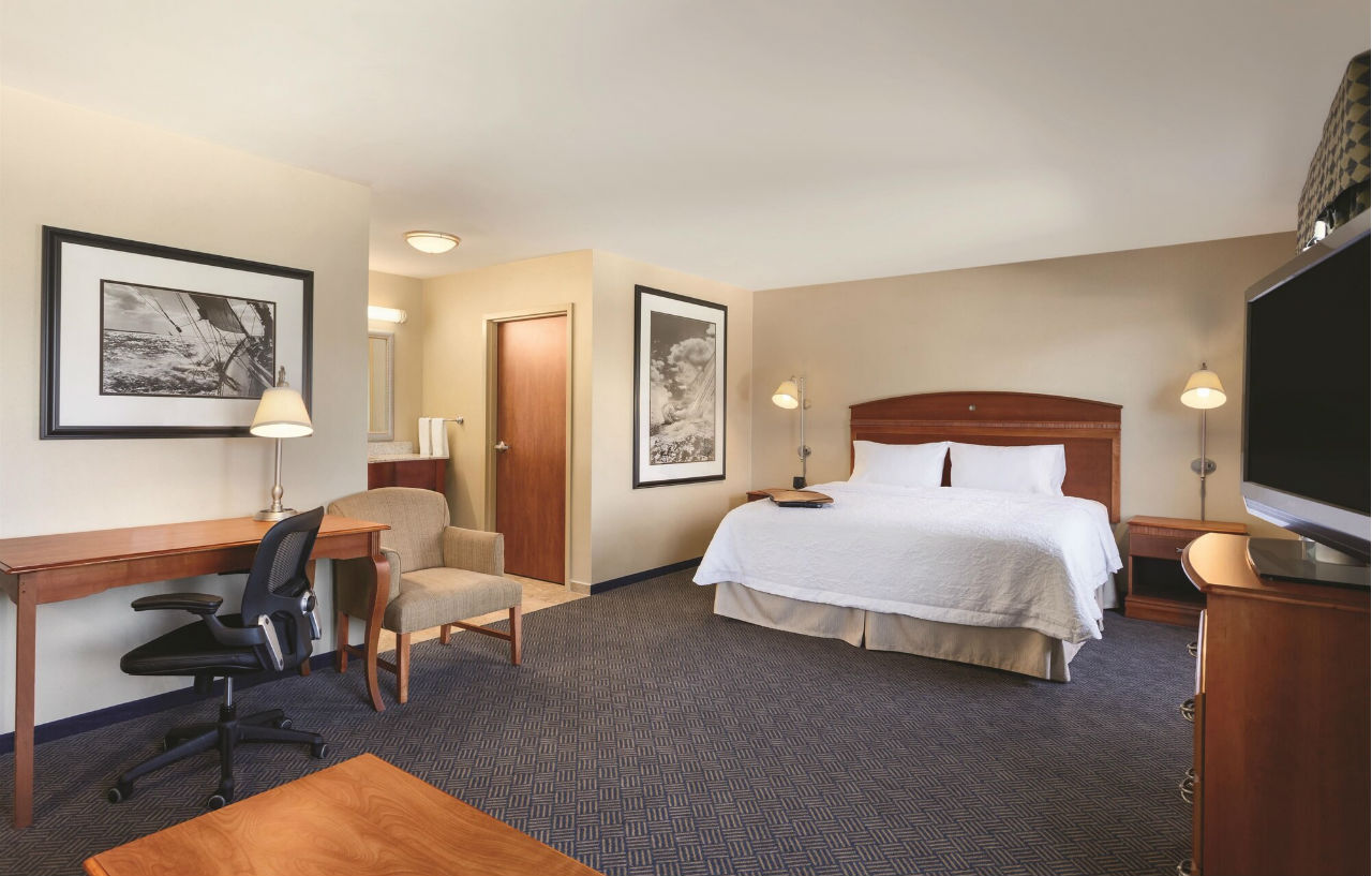 Hampton Inn & Suites Мистик Экстерьер фото